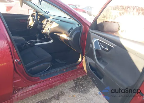 2014 Nissan Altima 2.5 S from USA, damaged, VIN 1N4AL3AP2EC203251